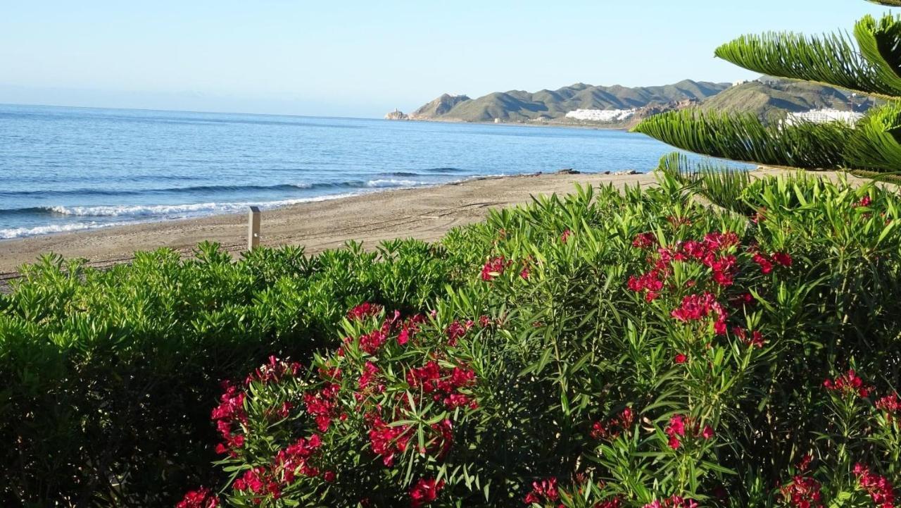 Atico Helena Con Solarium Y Jacuzzi Privado En Laguna Beach Vera Luaran gambar