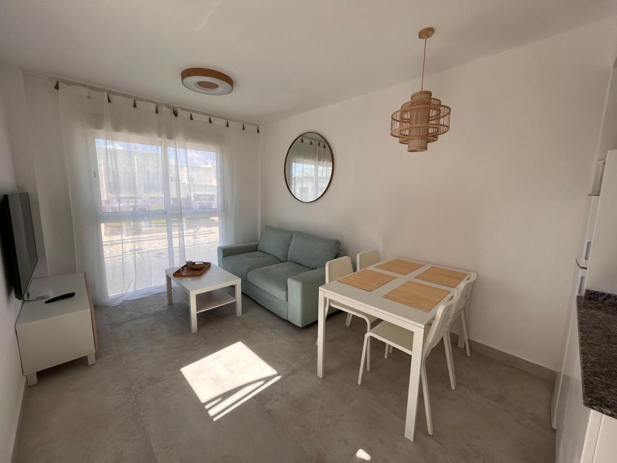 Atico Helena Con Solarium Y Jacuzzi Privado En Laguna Beach Vera Luaran gambar