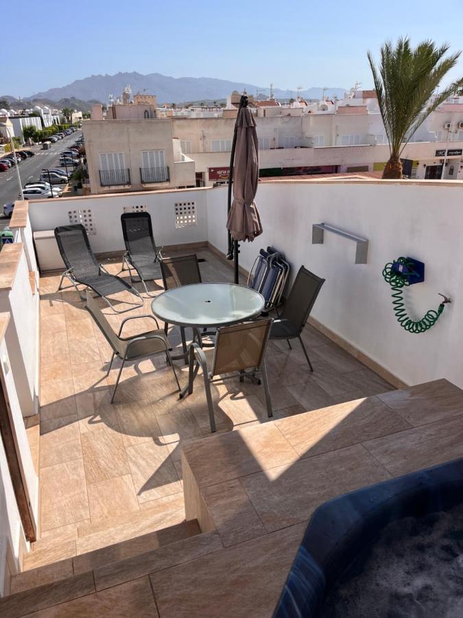 Atico Helena Con Solarium Y Jacuzzi Privado En Laguna Beach Vera Luaran gambar